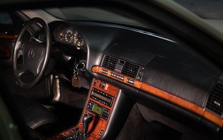 Mercedes-Benz S-Класс, 1996 год, 2 300 000 рублей, 19 фотография
