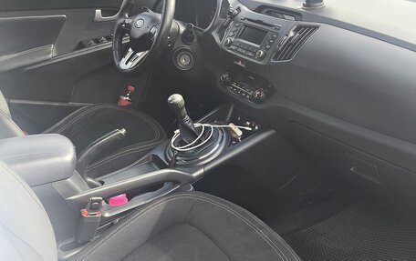 KIA Sportage III, 2011 год, 990 000 рублей, 9 фотография