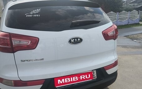 KIA Sportage III, 2011 год, 990 000 рублей, 2 фотография