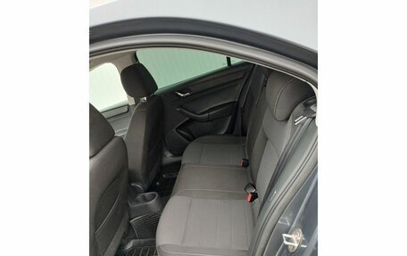 Skoda Rapid I, 2015 год, 1 099 000 рублей, 15 фотография