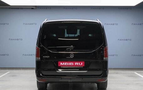 Mercedes-Benz V-Класс, 2025 год, 11 500 000 рублей, 4 фотография