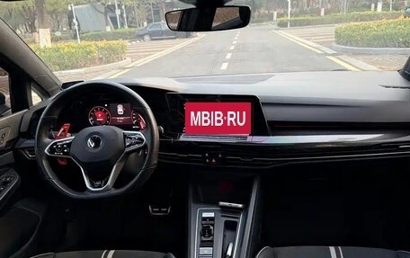 Volkswagen Golf VIII, 2021 год, 1 311 000 рублей, 12 фотография