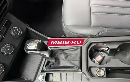 Volkswagen Passat B8 рестайлинг, 2021 год, 1 639 000 рублей, 8 фотография