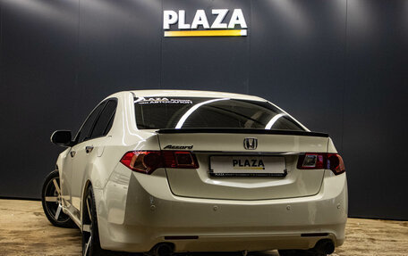 Honda Accord VIII рестайлинг, 2011 год, 949 000 рублей, 3 фотография