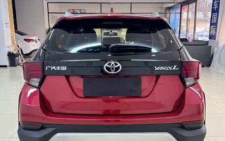 Toyota Yaris XP150 рестайлинг, 2021 год, 1 010 000 рублей, 5 фотография