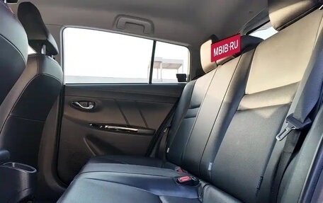 Toyota Yaris XP150 рестайлинг, 2021 год, 990 000 рублей, 8 фотография