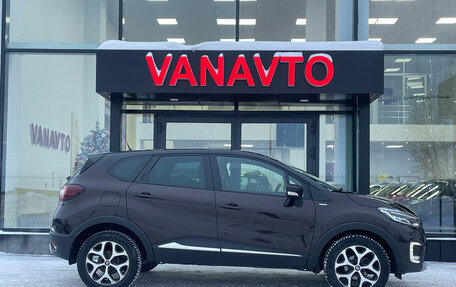 Renault Kaptur I рестайлинг, 2017 год, 1 290 000 рублей, 8 фотография