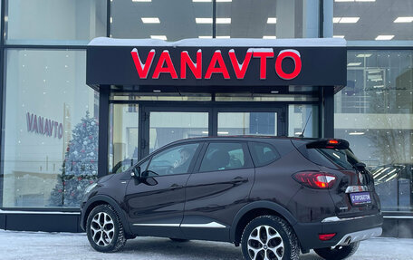 Renault Kaptur I рестайлинг, 2017 год, 1 290 000 рублей, 5 фотография