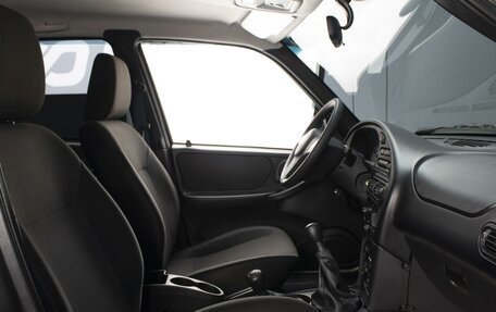 Chevrolet Niva I рестайлинг, 2018 год, 730 000 рублей, 7 фотография