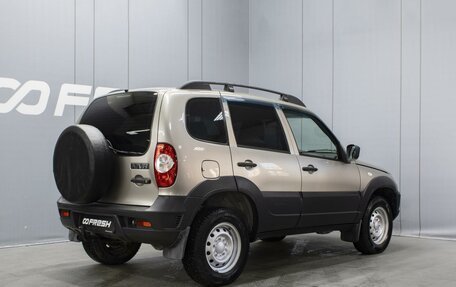 Chevrolet Niva I рестайлинг, 2018 год, 730 000 рублей, 2 фотография