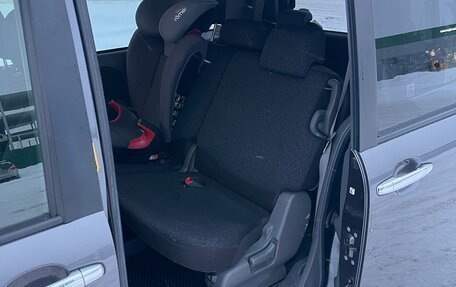 Toyota Sienta I, 2013 год, 990 000 рублей, 12 фотография