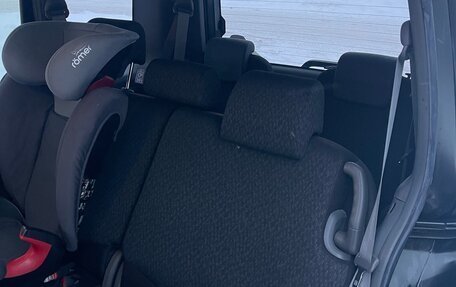 Toyota Sienta I, 2013 год, 990 000 рублей, 11 фотография