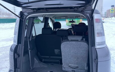 Toyota Sienta I, 2013 год, 990 000 рублей, 14 фотография