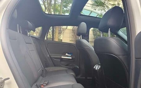 Mercedes-Benz GLA, 2022 год, 2 925 000 рублей, 13 фотография