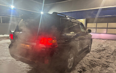 Toyota Land Cruiser 200, 2012 год, 3 400 000 рублей, 15 фотография