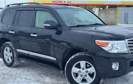 Toyota Land Cruiser 200, 2012 год, 3 400 000 рублей, 13 фотография