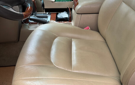 Toyota Land Cruiser 200, 2012 год, 3 400 000 рублей, 27 фотография