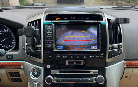 Toyota Land Cruiser 200, 2012 год, 3 400 000 рублей, 24 фотография