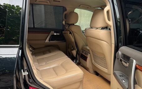 Toyota Land Cruiser 200, 2012 год, 3 400 000 рублей, 20 фотография