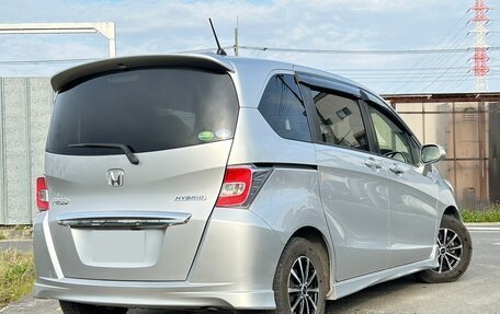 Honda Freed I, 2015 год, 745 000 рублей, 9 фотография