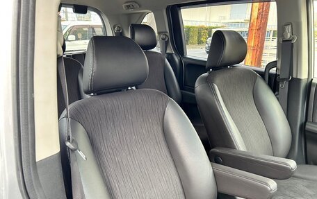 Honda Freed I, 2015 год, 745 000 рублей, 33 фотография