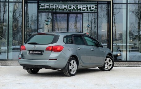 Opel Astra J, 2012 год, 795 000 рублей, 2 фотография