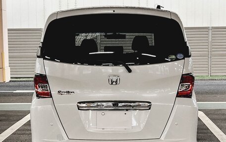 Honda Freed I, 2016 год, 869 000 рублей, 6 фотография