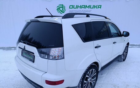 Mitsubishi Outlander III рестайлинг 3, 2012 год, 1 560 000 рублей, 5 фотография