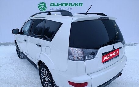 Mitsubishi Outlander III рестайлинг 3, 2012 год, 1 560 000 рублей, 7 фотография