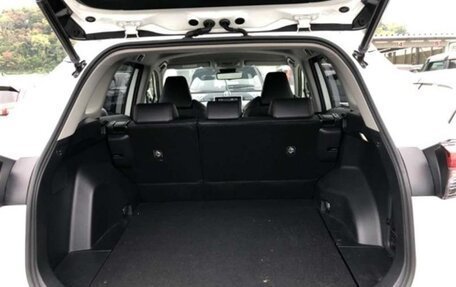 Toyota RAV4, 2022 год, 3 650 000 рублей, 13 фотография