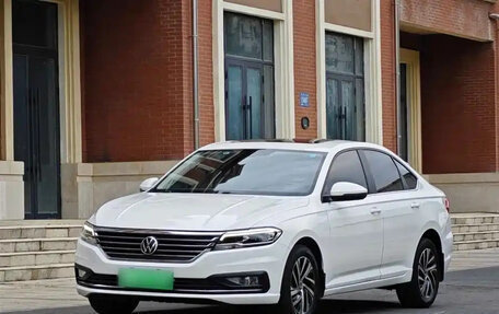 Volkswagen Lavida, 2021 год, 1 199 999 рублей, 2 фотография