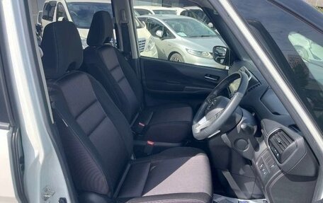 Nissan Serena IV, 2019 год, 1 614 000 рублей, 6 фотография