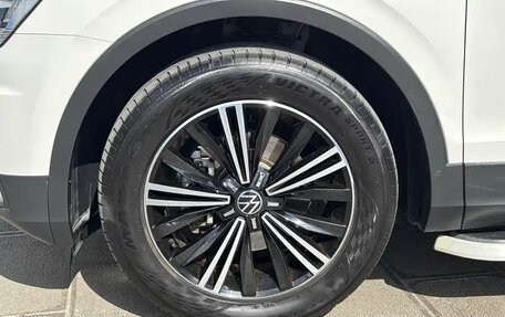 Volkswagen Tiguan II, 2021 год, 1 570 000 рублей, 10 фотография
