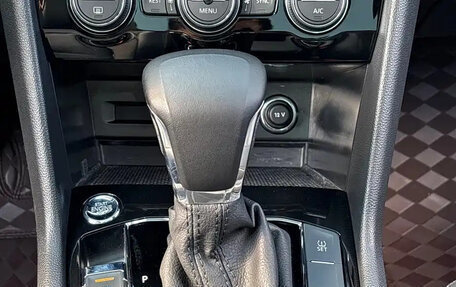 Volkswagen Tiguan II, 2021 год, 1 570 000 рублей, 20 фотография