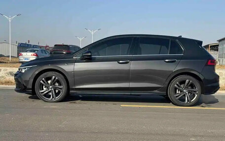 Volkswagen Golf VIII, 2021 год, 1 305 000 рублей, 3 фотография