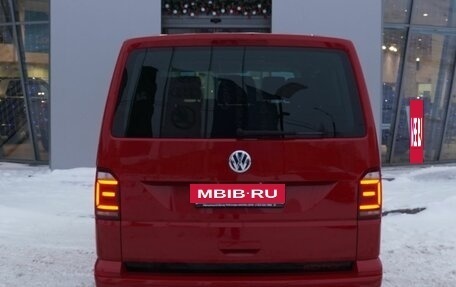 Volkswagen Caravelle T6 рестайлинг, 2019 год, 3 780 000 рублей, 5 фотография