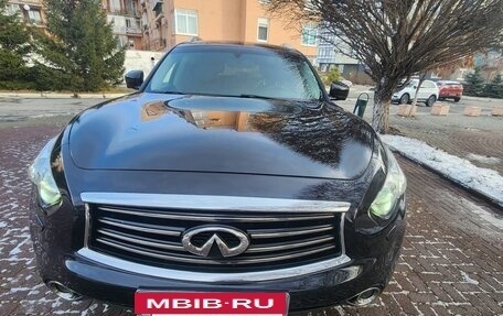 Infiniti QX70, 2016 год, 2 700 000 рублей, 2 фотография