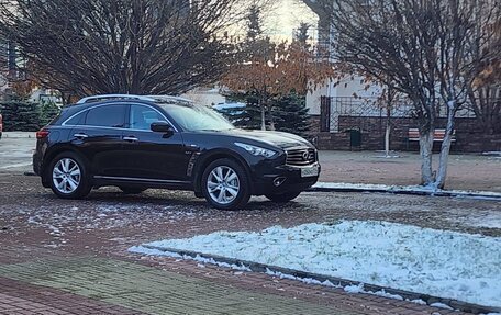 Infiniti QX70, 2016 год, 2 700 000 рублей, 5 фотография