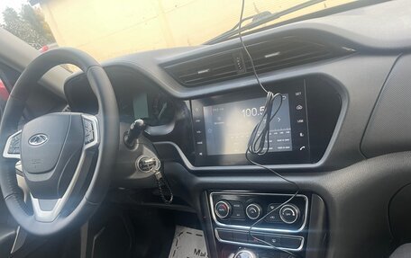 Chery Tiggo 3 I, 2018 год, 1 700 000 рублей, 2 фотография