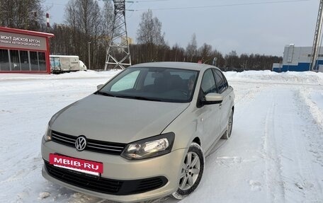 Volkswagen Polo VI (EU Market), 2013 год, 650 000 рублей, 4 фотография