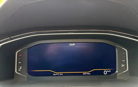 Volkswagen T-Roc I, 2021 год, 1 300 000 рублей, 8 фотография