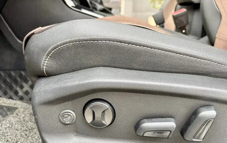 Volkswagen T-Roc I, 2021 год, 1 300 000 рублей, 7 фотография