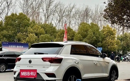 Volkswagen T-Roc I, 2021 год, 1 300 000 рублей, 11 фотография