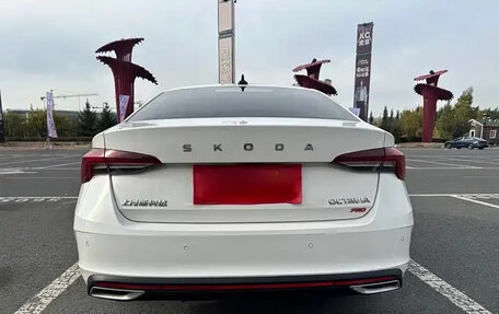 Skoda Octavia IV, 2022 год, 1 687 000 рублей, 3 фотография