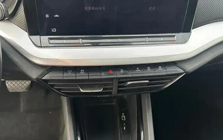 Skoda Octavia IV, 2022 год, 1 687 000 рублей, 11 фотография