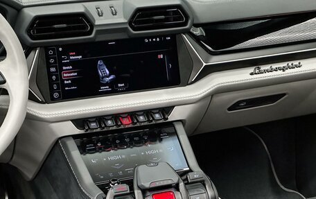 Lamborghini Urus I, 2025 год, 41 000 000 рублей, 22 фотография