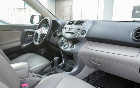 Toyota RAV4, 2007 год, 1 175 000 рублей, 21 фотография