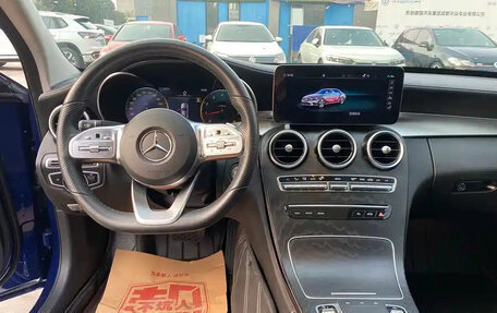 Mercedes-Benz C-Класс, 2021 год, 1 800 000 рублей, 7 фотография