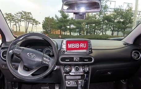 Hyundai Kona I, 2018 год, 1 470 000 рублей, 8 фотография