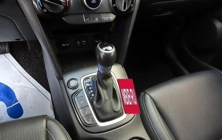 Hyundai Kona I, 2018 год, 1 470 000 рублей, 10 фотография